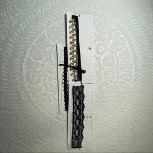 Women’s black choker set